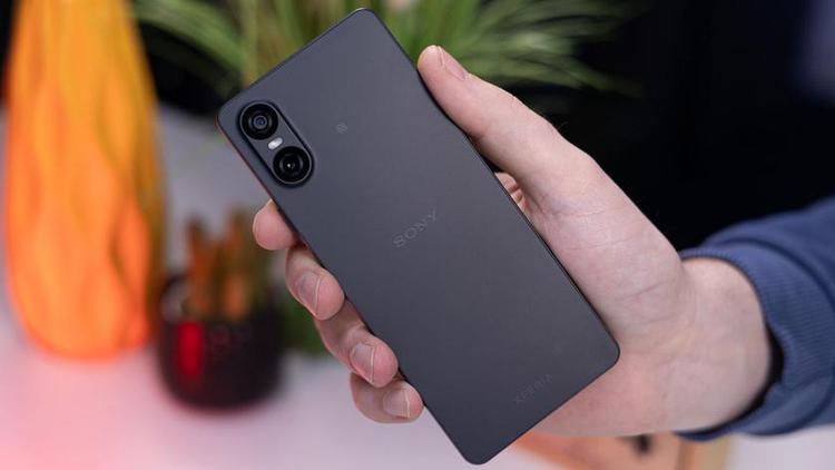 Le nouveau Sony Xperia 10 VII ...