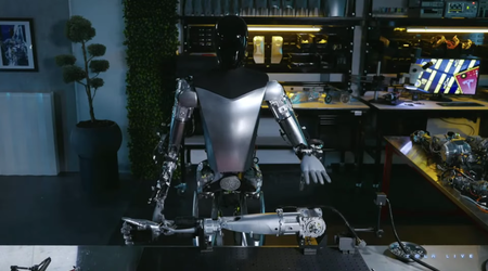 Tesla fait une démonstration de la reproduction de l'humanoïde Optimus