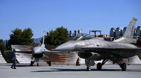 La Bulgarie a commandé un F-16 il y a 5 ans, mais le pays n'a pas encore préparé l'infrastructure et les pilotes.