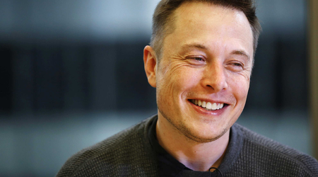 Elon Musk a vendu les actions de Tesla pour 963 millions de dollars supplémentaires et envisage de démissionner et de devenir blogueur