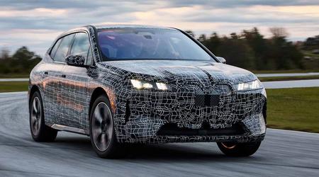 La nouvelle BMW iX promet une nouvelle "face avant", des sièges plus confortables et une plus grande autonomie.