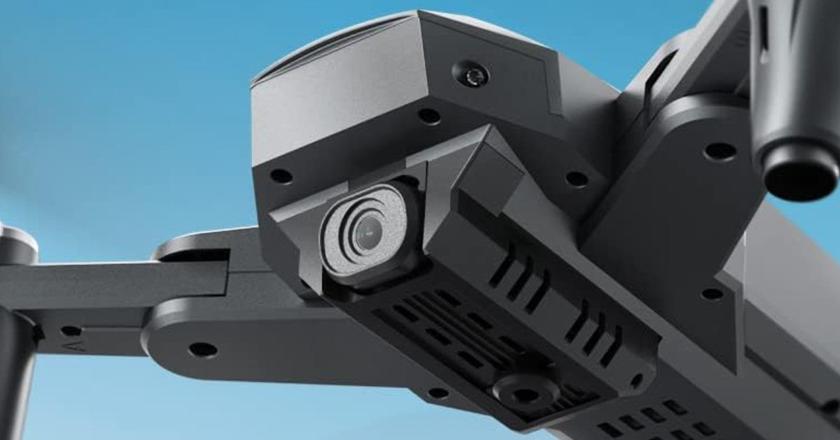 DEERC D10 meilleur drone à moins de 100 euros