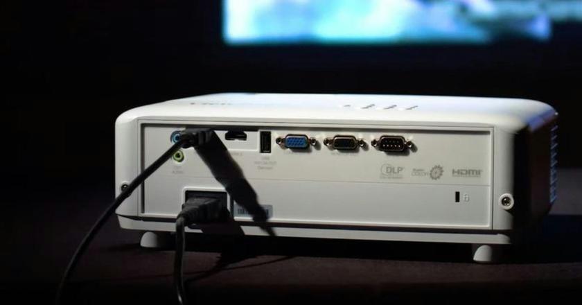 Projecteur ViewSonic PX701HDH à faible bruit