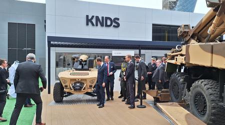 Présentation en France du nouveau robot Centurio X-30 armé d'un canon de 30 mm