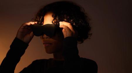 Sol Reader : un lecteur de livres électroniques inhabituel qui se présente sous la forme de lunettes avec des écrans E Ink à la place des verres.