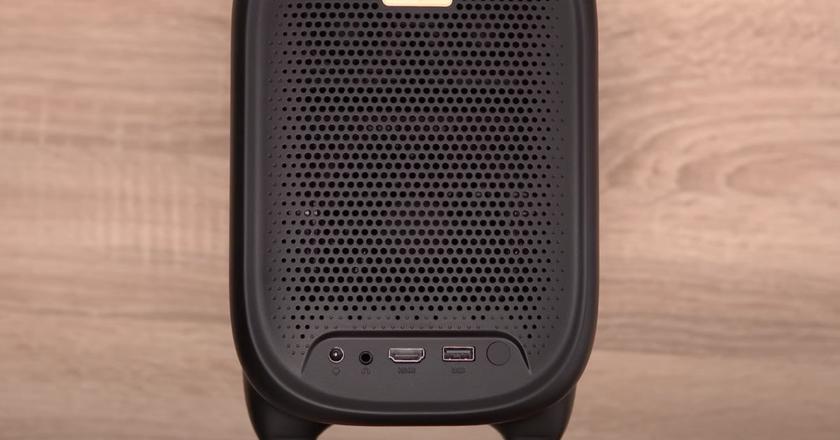 COI UNO5 critique de projecteur intelligent