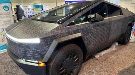 "Wrap" pour 10 000 dollars : le Cybertruck de Tesla recouvert de panneaux solaires qui alimentent la batterie embarquée