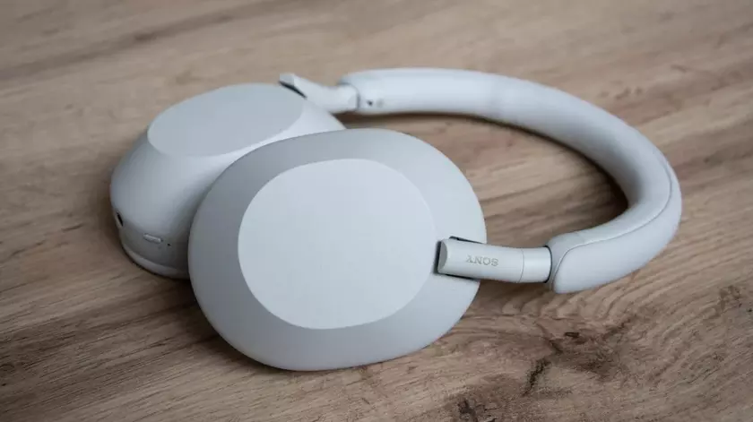 Sony WH-1000XM5 casque avec basses puissantes