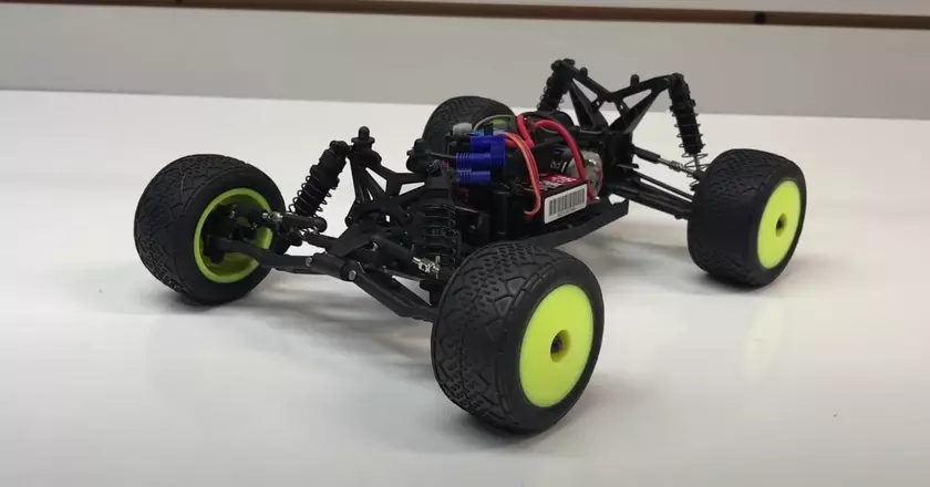 1:18 LOSI RC MINI-T 2.0 2WD rc car under 200