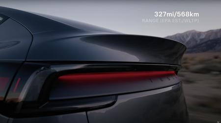 Tesla a mis sur le marché un modèle Y Juniper mis à jour, doté d'une autonomie de 527 km, d'un intérieur plus silencieux et de pneus super efficaces (vidéo).