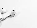 post_big/iPhone_France_EarPods.jpg