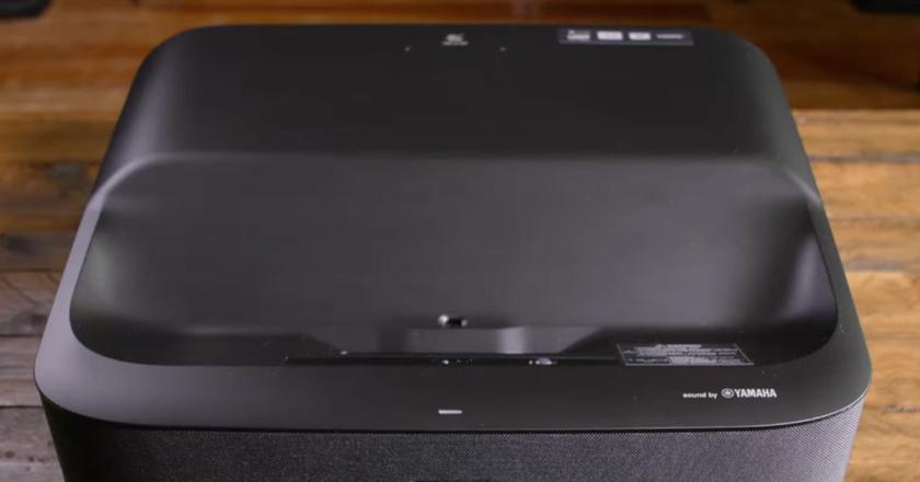 Epson EpiqVision LS300 meilleur projecteur avec haut-parleurs