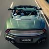 Aston Martin Vanquish Volante 2025.