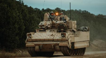 BAE Systems a reçu 190 millions de dollars pour moderniser les véhicules de combat d'infanterie M2 Bradley au niveau M2A4.