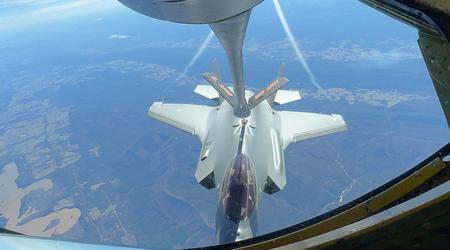 Le F-35A polonais ravitaillé pour la première fois en vol aux États-Unis 