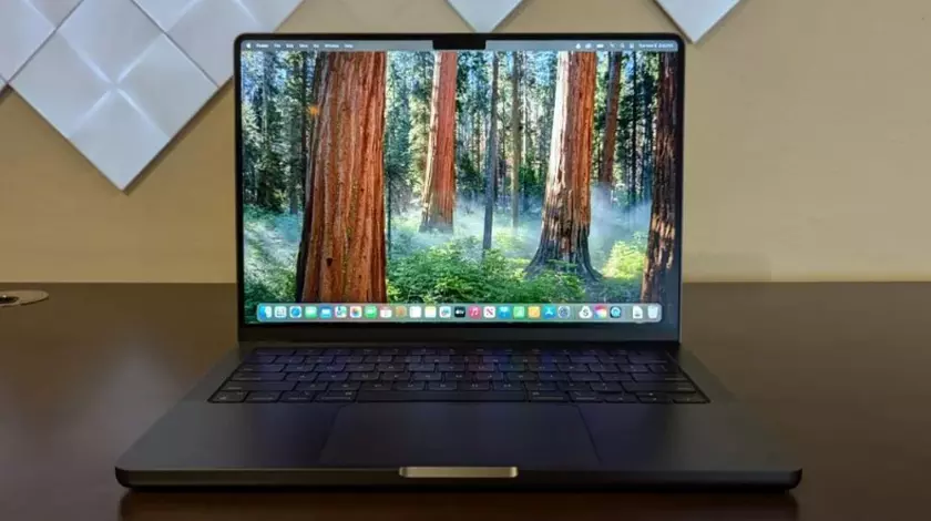 Comparaison entre MacBook Air M4 et MacBook Pro M4