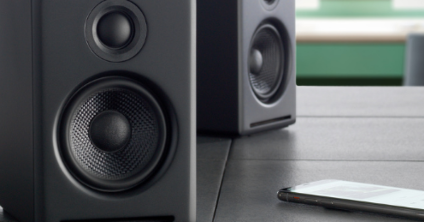 Audioengine A2+ Wireless enceinte pour video projecteur