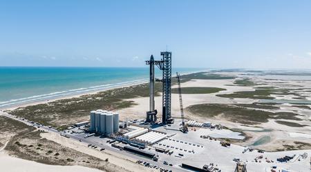 Le robot Mechazilla, haut de 140 mètres, a préparé le lancement du système de fusée SpaceX Starship le plus puissant de l'histoire.