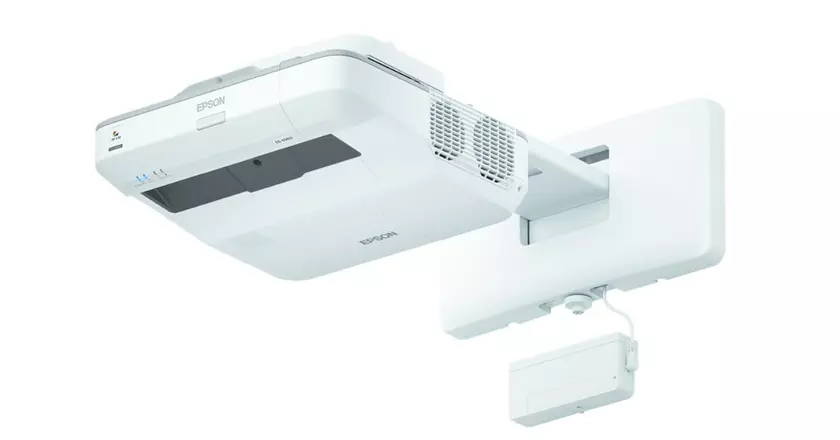 Epson V11H728022 Projecteur interactif BrightLink 696Ui pour la maison