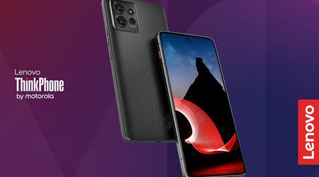 Le ThinkPhone de Motorola, équipé d'une puce Snapdragon 8+ Gen 1, d'un écran 144 Hz et d'une protection IP68, présenté aux États-Unis