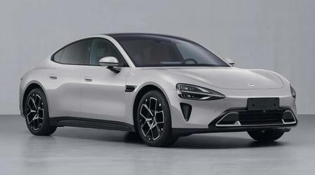 Xiaomi SU7 dévoilé en images de haute qualité - la voiture électrique sera équipée d'un moteur de 673 ch, d'une batterie CATL ou BYD et pourra atteindre une vitesse de 210 km/h.