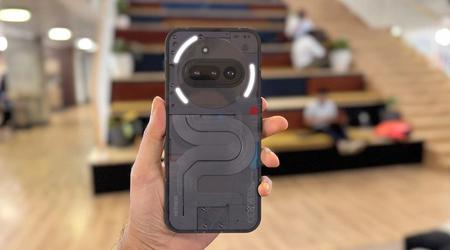 Reconnaissable et élégant : le concepteur a montré à quoi pourrait ressembler le "Nothing Phone" (3a)