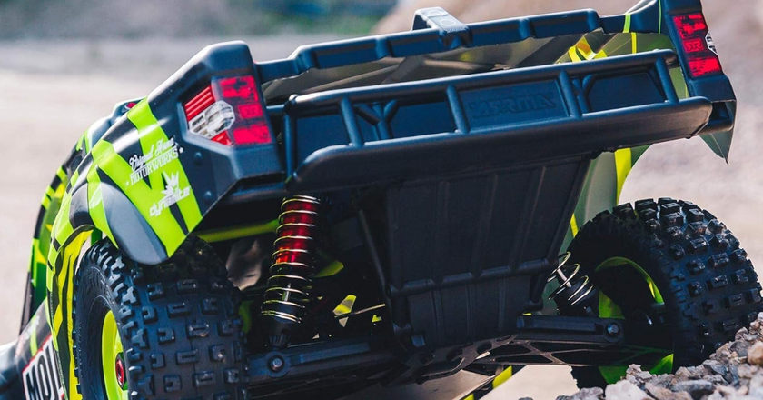 1:7 ARRMA MOJAVE 6S camion trophy RC