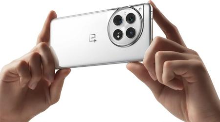 Le OnePlus 12 Glacial White Edition fait ses débuts en dehors de la Chine