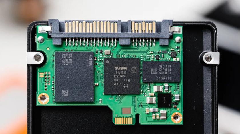 Samsung 870 EVO stockage longue conservation