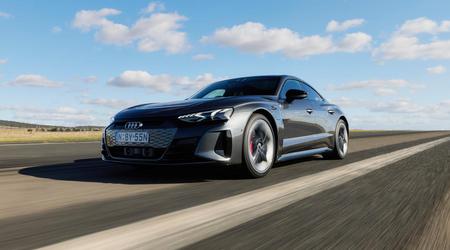 Un blogueur a tenté de redonner vie à une voiture électrique Audi e-tron GT coulée en la faisant sécher dans du riz. Et l'astuce fonctionne !