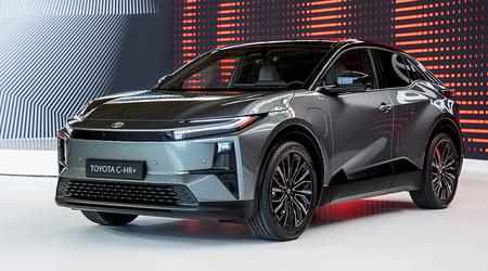 Toyota a dévoilé le crossover électrique C-HR+ avec des batteries de 57,7 kWh et 77 kWh.