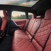 L'intérieur de la BMW iX avec un design miniature moderne