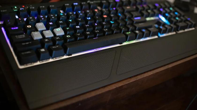 Corsair Strafe RGB MK.2 clavier mécanique silencieux
