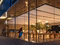 pr_news/1652360410-Apple-supplier-Foxconn-warns-of-slowing-demand-and-supply.jpg