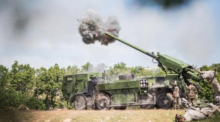 La France a multiplié la production d'obusiers automoteurs CAESAR et d'intercepteurs de missiles Mistral.