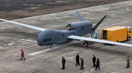 La RPDC a "volé" le drone américain RQ-4 Global Hawk et a créé son propre drone Saebyeol-4.