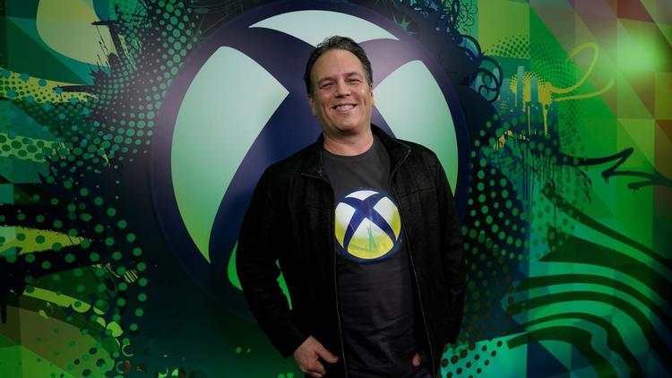 Le responsable des jeux Microsoft, Phil ...