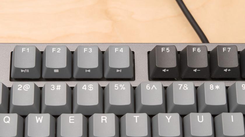 clavier mécanique silencieux Durgod Taurus K320