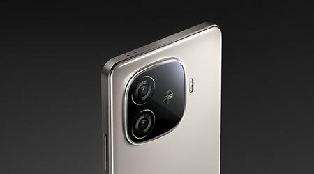 Le iQOO Neo 10R est présenté en couleur MoonKnight Titanium