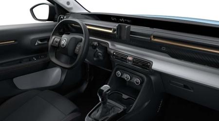 Les versions de base de l'Opel Frontera et du Citroën C3 Aircross n'ont pas d'écran central.