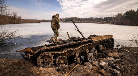 La Russie a perdu plus de 4 000 chars dans la guerre contre l'Ukraine, selon un général américain 