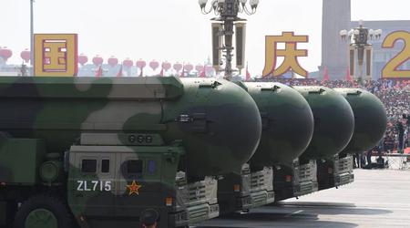 La Chine lance un missile balistique intercontinental dans l'océan Pacifique pour la première fois depuis dix ans 