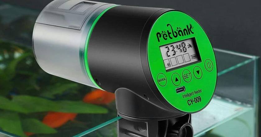 Nourrisseur intelligent pour aquarium FISHNOSH
