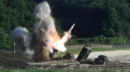 Les États-Unis vont transférer à l'Ukraine des missiles balistiques ATACMS équipés d'ogives à fragmentation, mais sans annonce officielle
