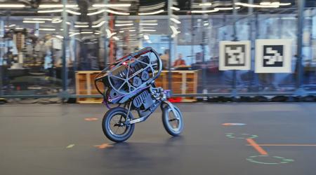 Équilibre et navigation au plus haut niveau : les capacités impressionnantes d'un vélo robot doté d'une IA sont démontrées