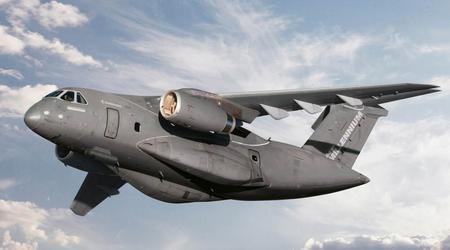 L'armée de l'air hongroise reçoit le premier avion brésilien C-390