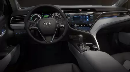 Toyoda Gosei a créé une nouvelle technologie pour recycler le plastique automobile - commencera avec des éléments de la Toyota Camry