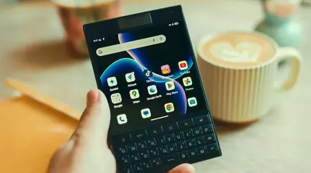Nostalgie au max : le smartphone carré Titan 2 avec clavier QWERTY physique inspiré des classiques BlackBerry est dévoilé