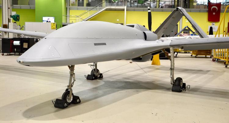 Baykar teste avec succès un missile ...