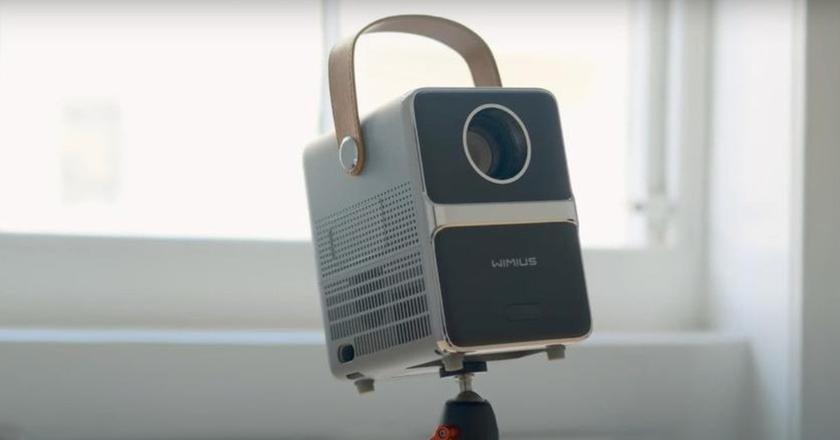 Projecteur home cinéma WiMiUS P61 à moins de 200 euros